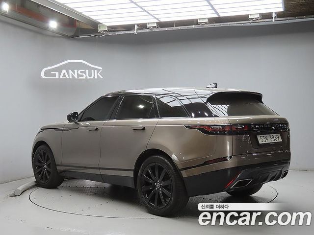 Land Rover Range Rover Velar 2018 — photo 2