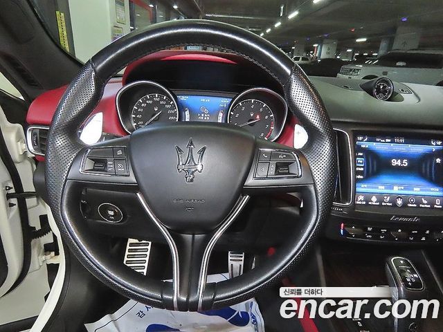 Maserati Levante 2019 — photo 8