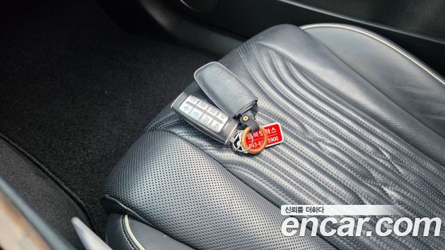 Genesis G80 2021 — photo 15