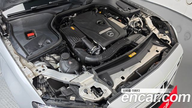 Mercedes-Benz E-Class 2017 — photo 6