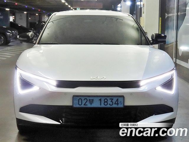 Kia EV6 2026 — photo 2