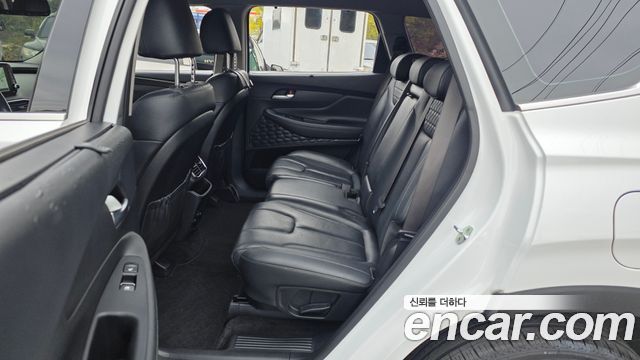 Hyundai Santafe 2020 — photo 11