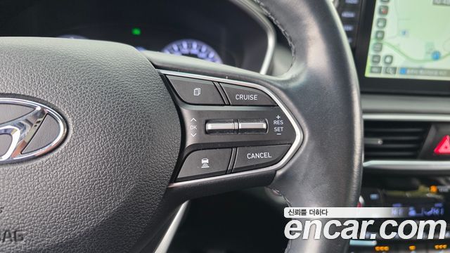 Hyundai Santafe 2020 — photo 16