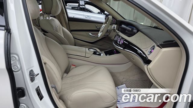 Mercedes-Benz S-Class 2020 — photo 16
