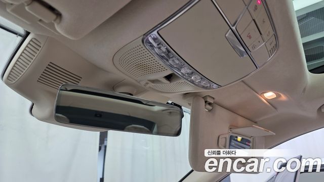 Mercedes-Benz S-Class 2020 — photo 27