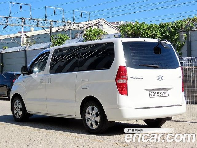Hyundai Starex 2019 — photo 2