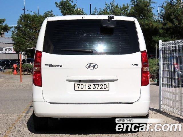 Hyundai Starex 2019 — photo 4