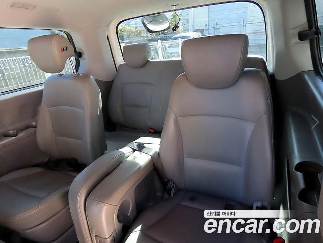 Hyundai Starex 2019 — photo 7
