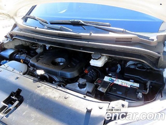 Hyundai Starex 2019 — photo 19