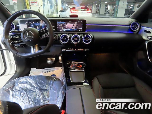 Mercedes-Benz CLA-Class 2026 — photo 10