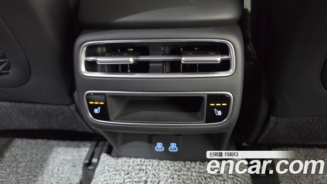Genesis GV70 2025 — photo 25