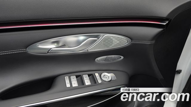 Genesis GV70 2025 — photo 28