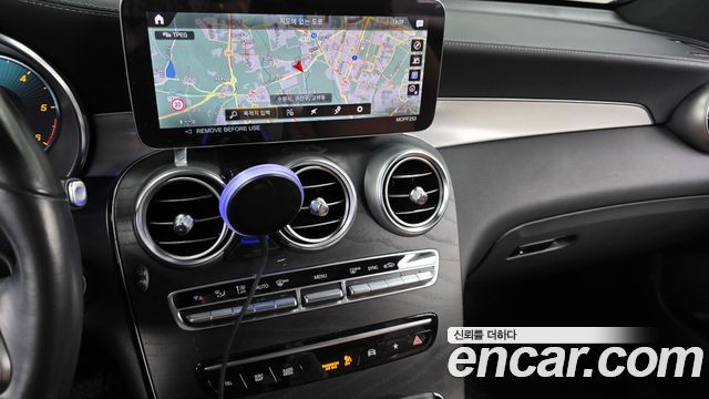 Mercedes-Benz GLC-Class 2023 — photo 19
