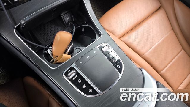 Mercedes-Benz GLC-Class 2023 — photo 33