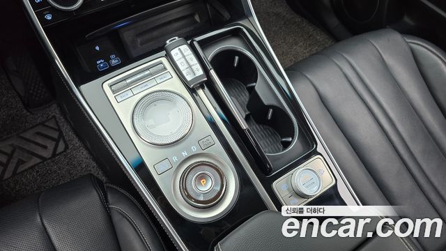 Genesis GV80 2022 — photo 9