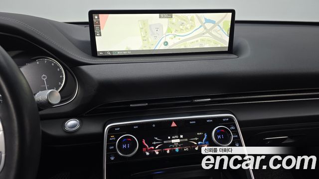 Genesis GV80 2022 — photo 14