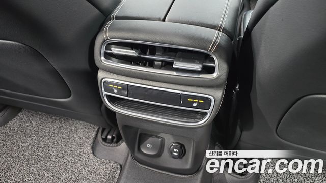 Genesis GV80 2022 — photo 18