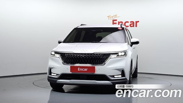 Kia Canival 2022 — photo 3