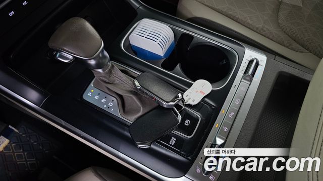 Kia Canival 2022 — photo 12
