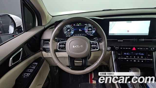 Kia Canival 2022 — photo 19