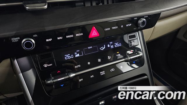 Kia Canival 2022 — photo 23