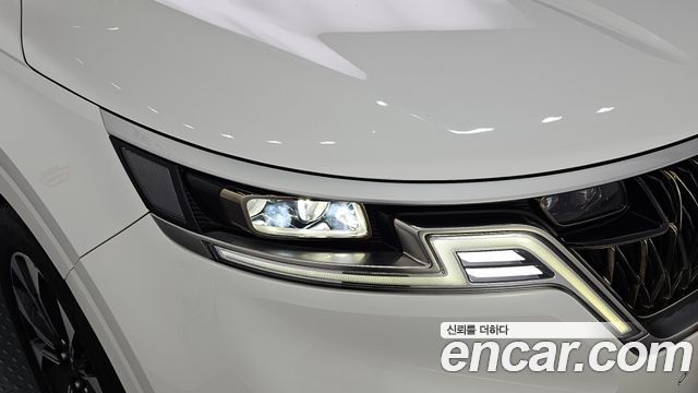 Kia Canival 2022 — photo 8
