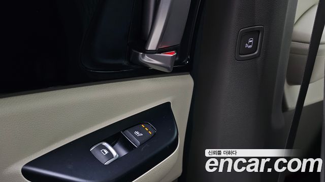 Kia Canival 2022 — photo 29