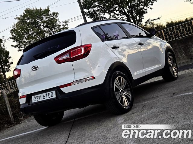 Kia Sportage 2013 — photo 2