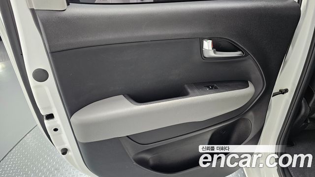 Kia RAY 2023 — photo 15