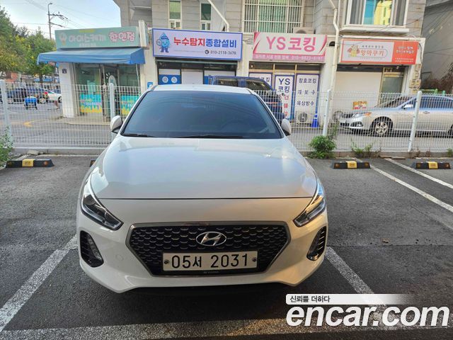 Hyundai i30 2017 — photo 2