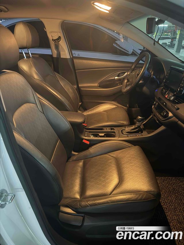 Hyundai i30 2017 — photo 5