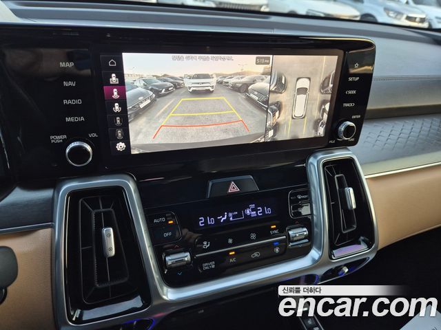 Kia Sorento 2023 — photo 20