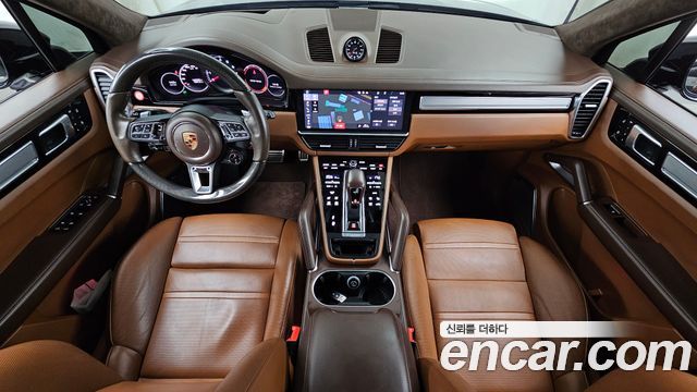 Porsche Cayenne 2020 — photo 7