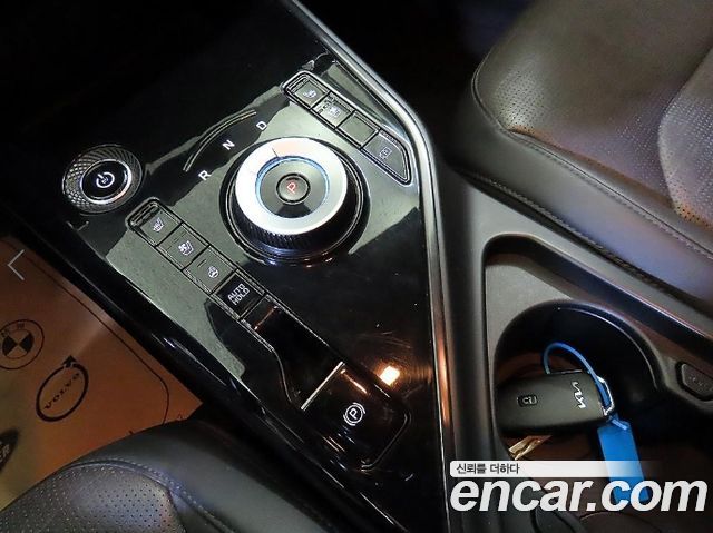 Kia Niro 2023 — photo 12