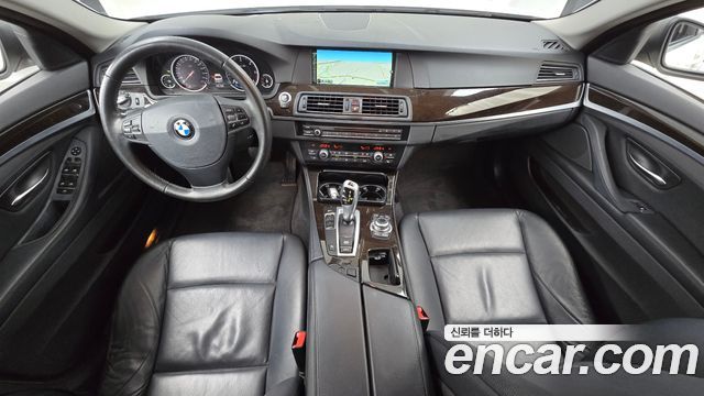 BMW 5-Series 2013 — photo 7
