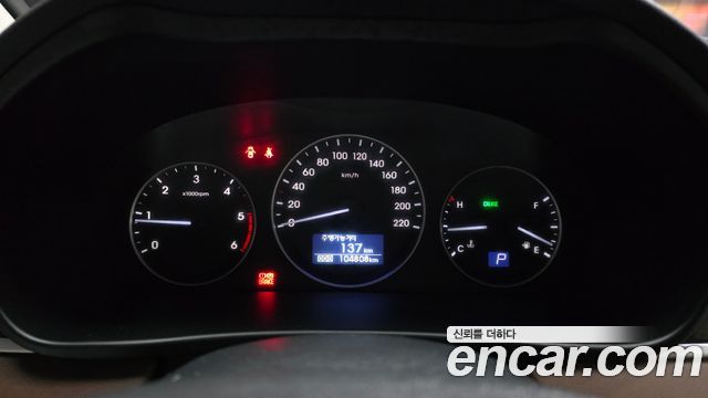 Hyundai Starex 2019 — photo 8