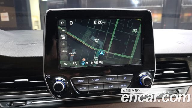 Hyundai Starex 2019 — photo 14