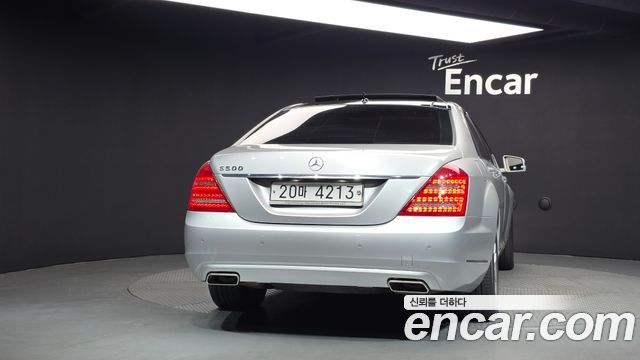 Mercedes-Benz S-Class 2010 — photo 4