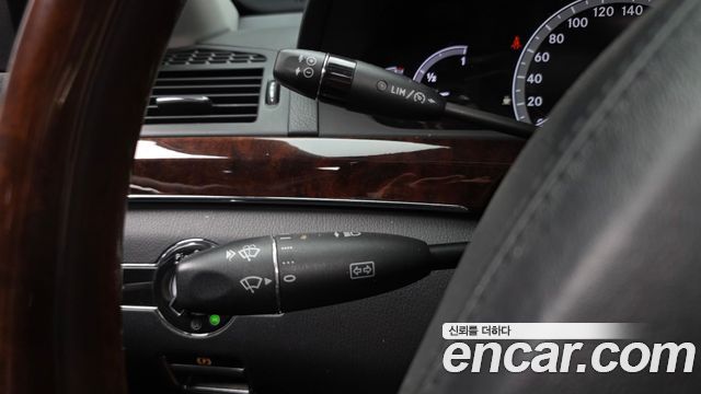 Mercedes-Benz S-Class 2010 — photo 18