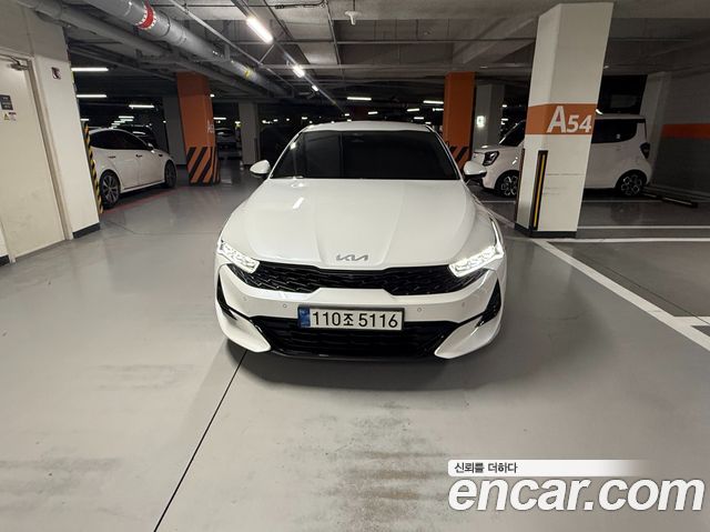 Kia K5 2023 — photo 1
