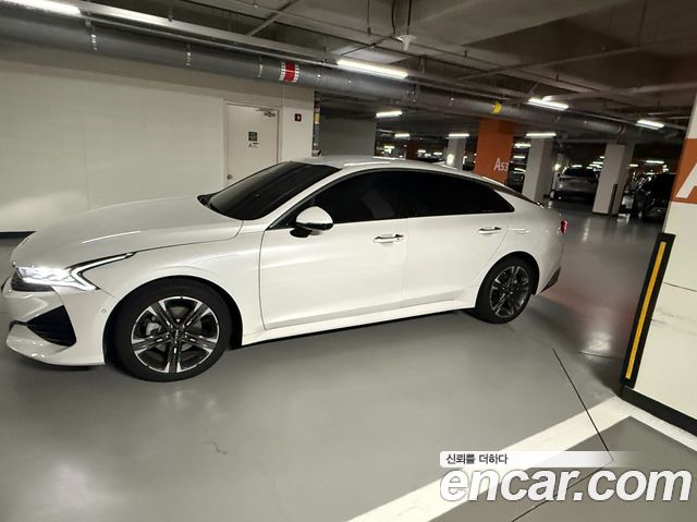 Kia K5 2023 — photo 3