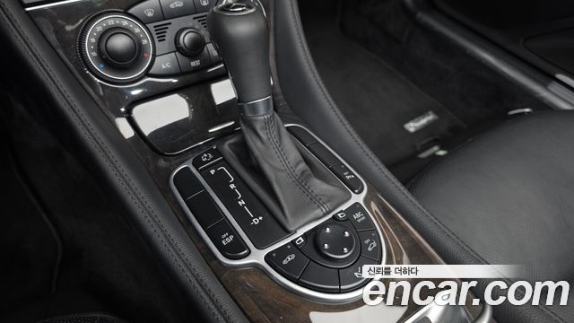 Mercedes-Benz SL-Class 2007 — photo 9