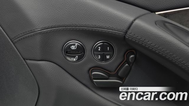 Mercedes-Benz SL-Class 2007 — photo 19