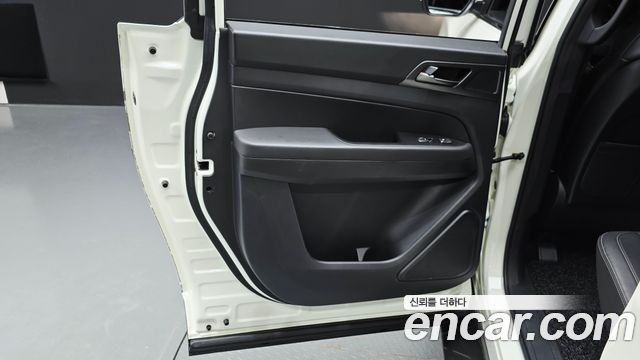 KG Mobility Rexton 2022 — photo 15