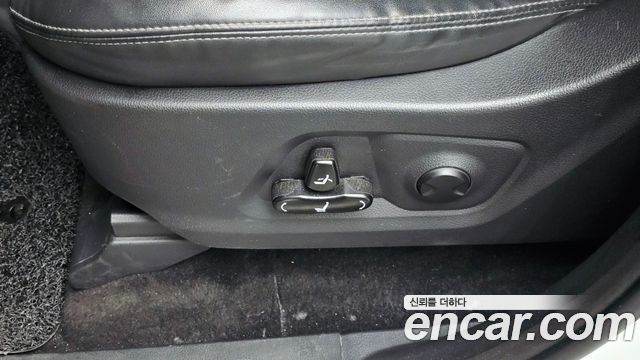 KG Mobility Rexton 2022 — photo 29