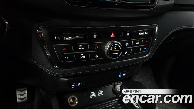 KG Mobility Rexton 2022 — photo 30