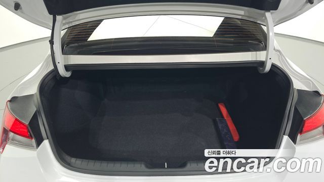 Hyundai AVANTE 2024 — photo 26