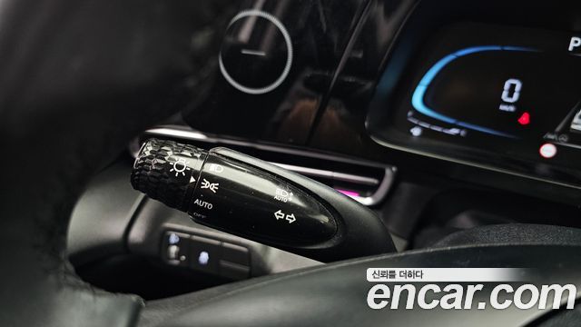 Hyundai AVANTE 2024 — photo 33