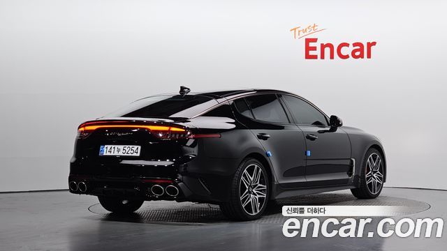 Kia Stinger 2018 — photo 2