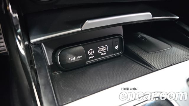 Kia Stinger 2018 — photo 18